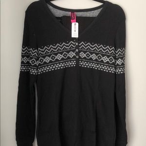 La Senza Pajama Set Top is XL, Pants are L